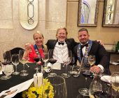 Diner Amical at Bord Eau